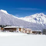 Aktiv-hotel Traube Am Mieminger Sonnenplateau 3*