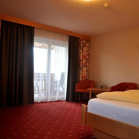 Aktiv-hotel Traube 3* Wildermieming