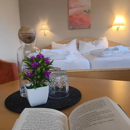 Aktiv-hotel Traube Am Mieminger Sonnenplateau 호텔 3*