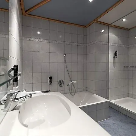 Aktiv-hotel Traube Am Mieminger Sonnenplateau Hotel 3*