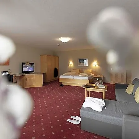 Aktiv-hotel Traube Am Mieminger Sonnenplateau 3* Wildermieming