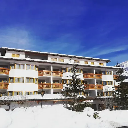 Aktiv-hotel Traube Am Mieminger Sonnenplateau Hotel 3*