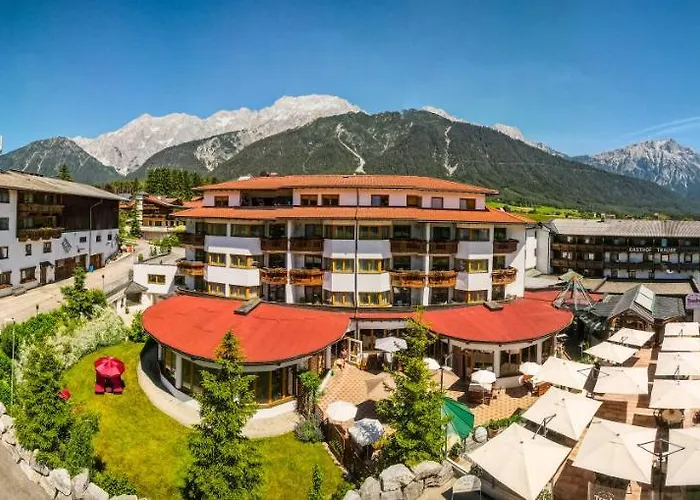 酒店 Aktiv-hotel Traube Am Mieminger Sonnenplateau 3*