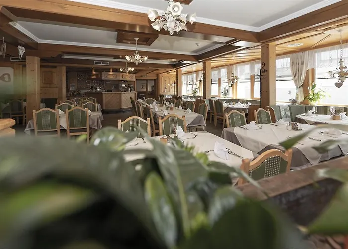 酒店 Aktiv-hotel Traube Am Mieminger Sonnenplateau