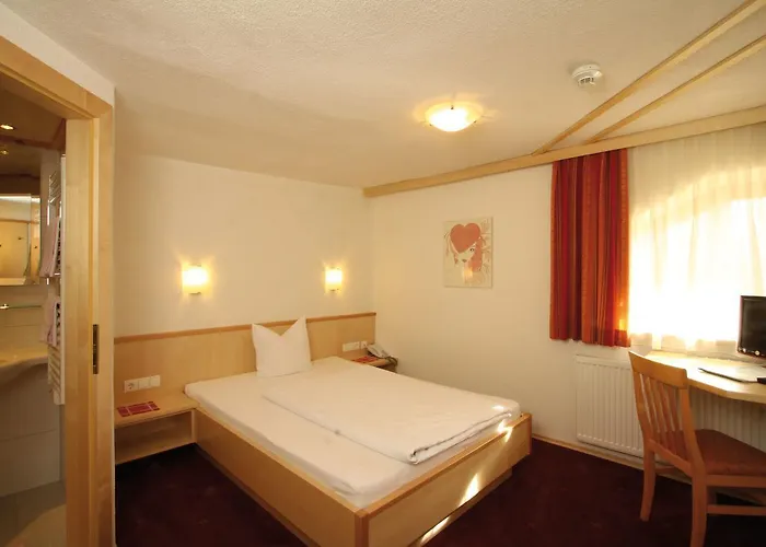 酒店 Aktiv-hotel Traube Am Mieminger Sonnenplateau