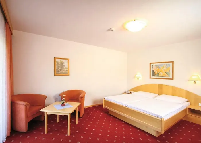 酒店 Aktiv-hotel Traube Am Mieminger Sonnenplateau Wildermieming