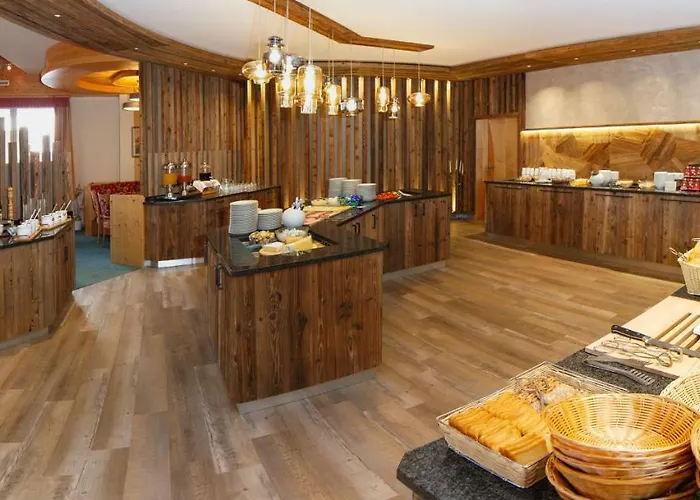 Aktiv-hotel Traube Am Mieminger Sonnenplateau 酒店 3*