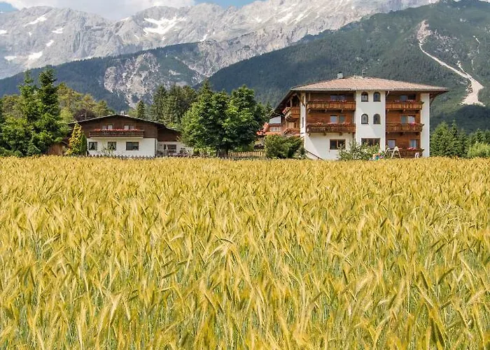 Aktiv-hotel Traube Am Mieminger Sonnenplateau Wildermieming