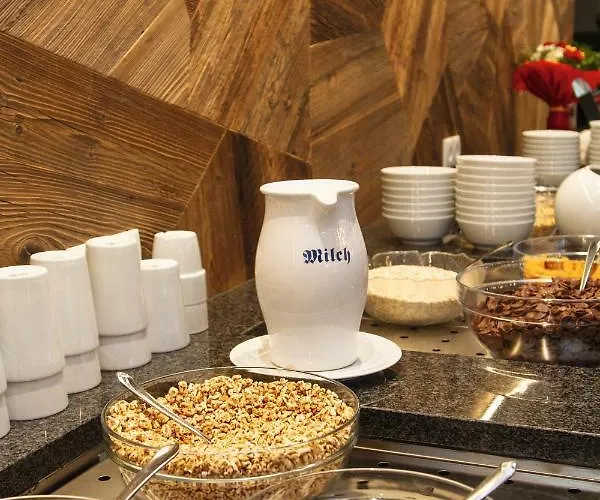 Aktiv-hotel Traube Am Mieminger Sonnenplateau Wildermieming