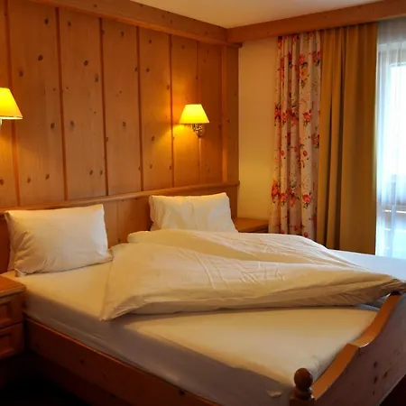 Aktiv-hotel Traube Am Mieminger Sonnenplateau 3*