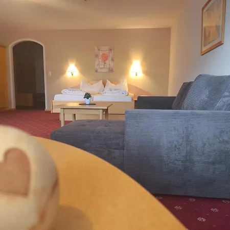 Aktiv-hotel Traube Am Mieminger Sonnenplateau Wildermieming