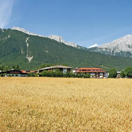 Aktiv-hotel Traube Am Mieminger Sonnenplateau Ξενοδοχείο